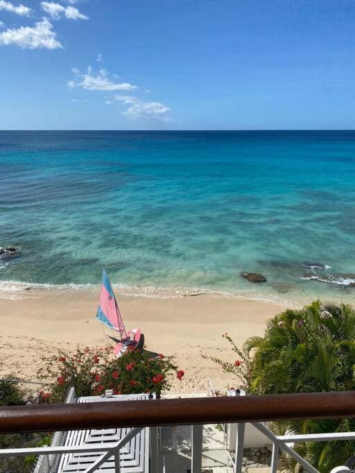 Bianca Bay 3 Bedroom West Coast Beach Front Villa Saint James Exteriör bild